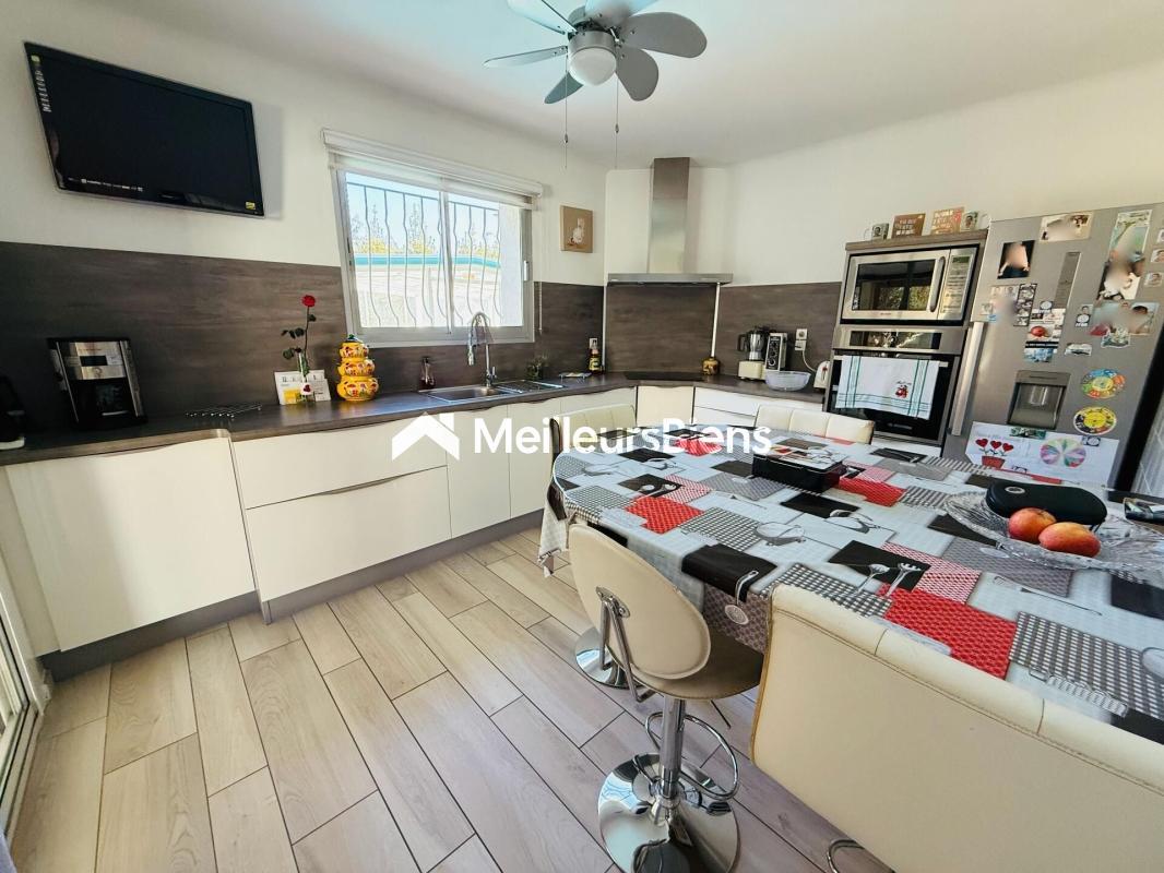 Maison à vendre, 167m², Villeneuve-la-Rivière