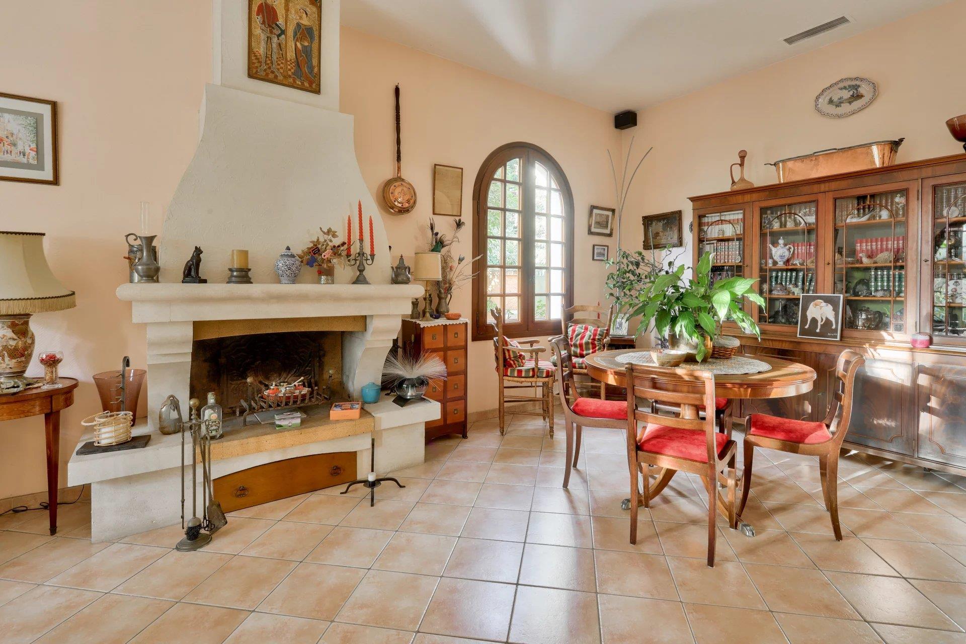 Maison à vendre, 3m², Nice