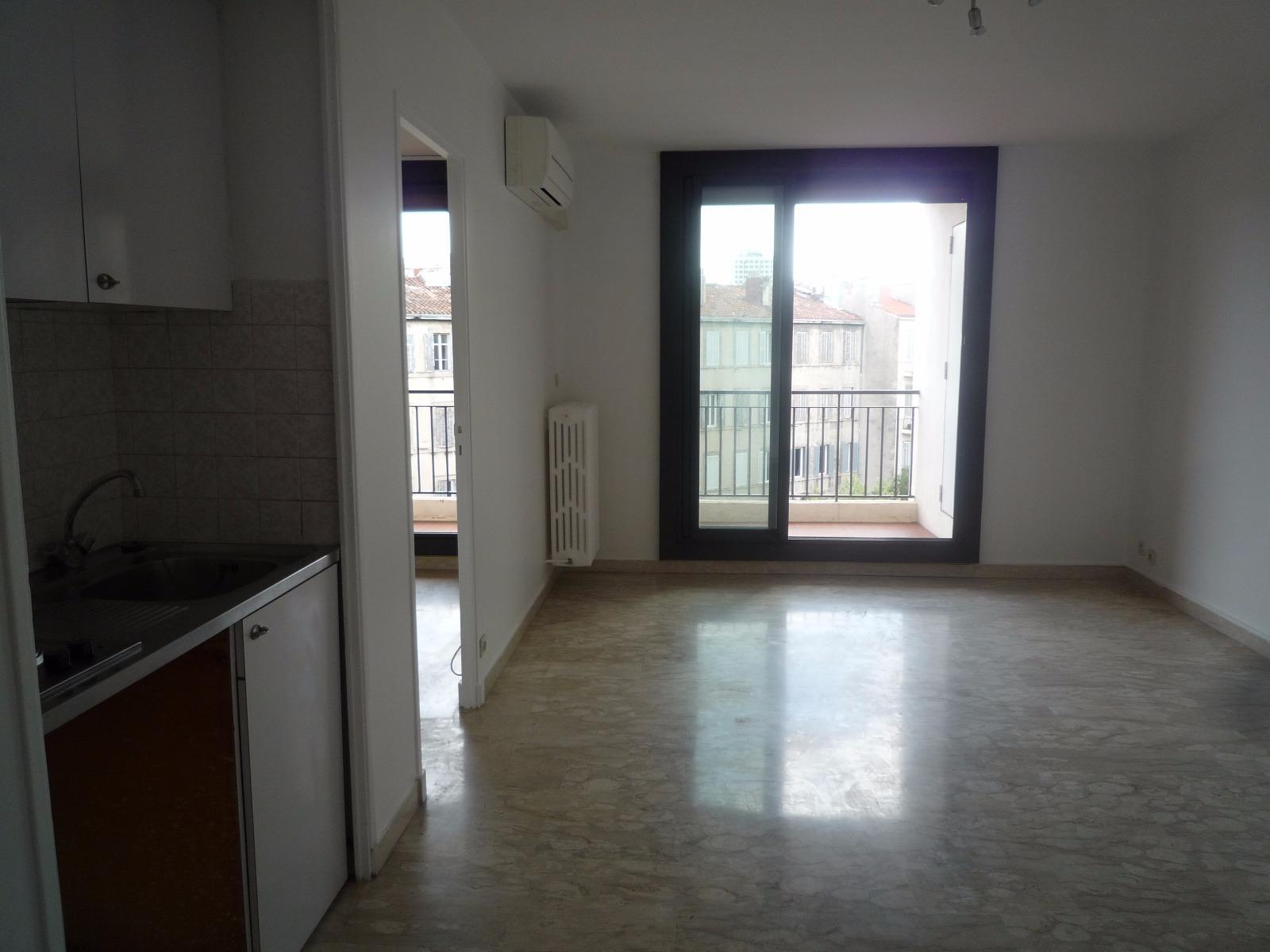 Appartement à louer, 39m², Marseille 5ème