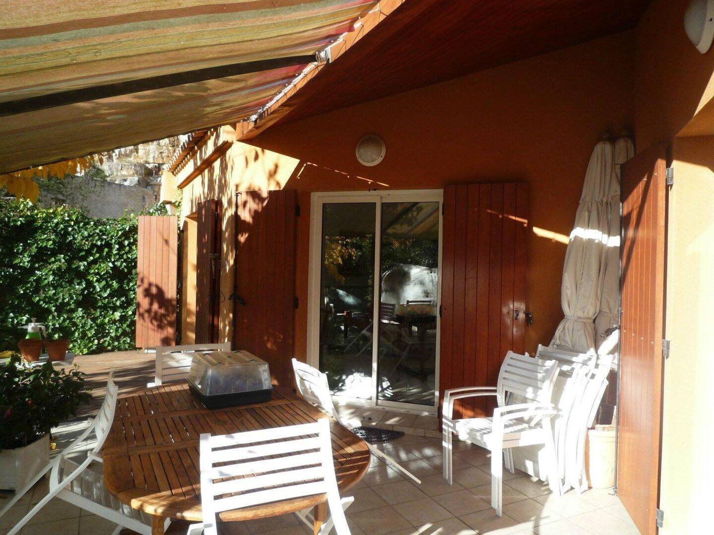 Appartement à louer, 202m², Cassis