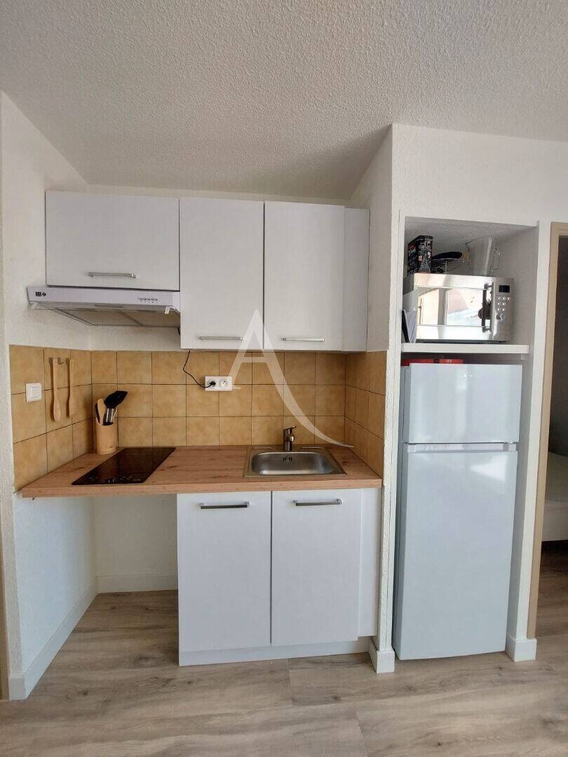 Appartement à louer, 26m², Sète