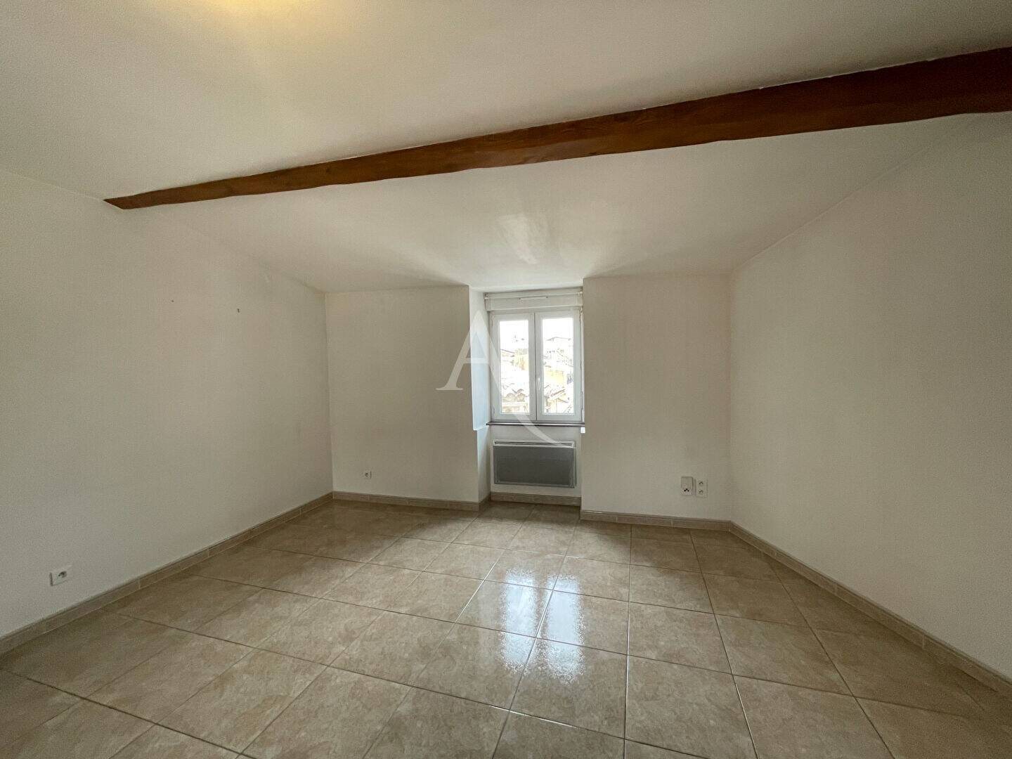 Appartement à louer, 46m², Bezouce