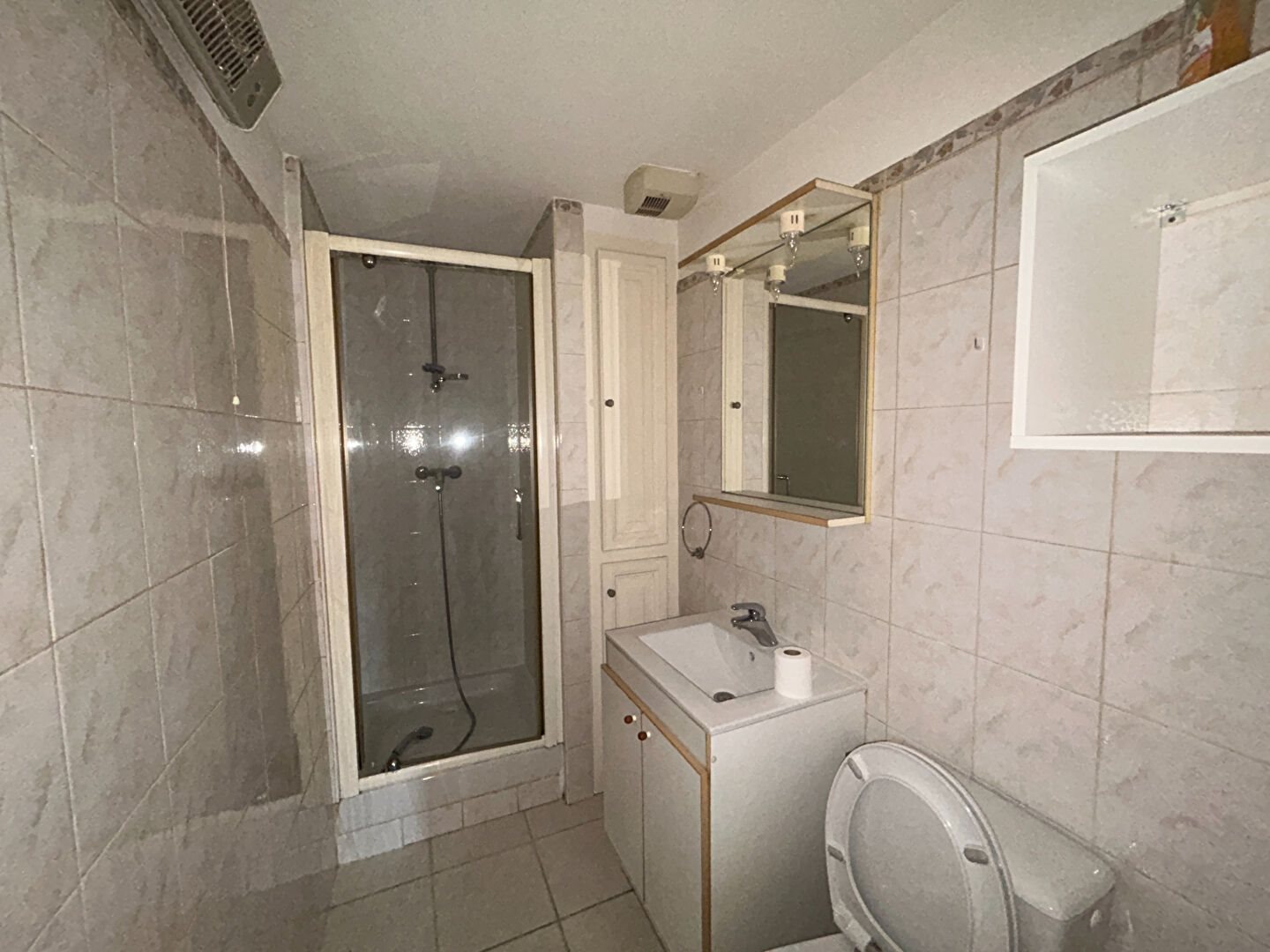 Appartement à louer, 32m², Nîmes