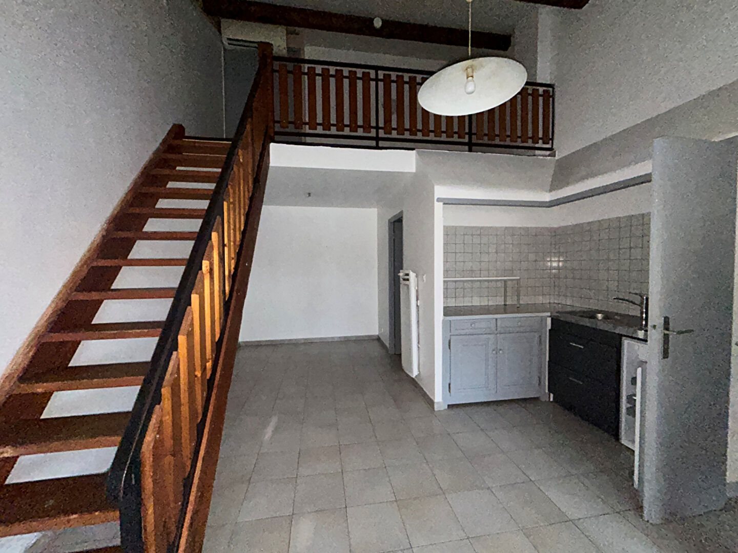 Appartement à louer, 34m², Rodilhan