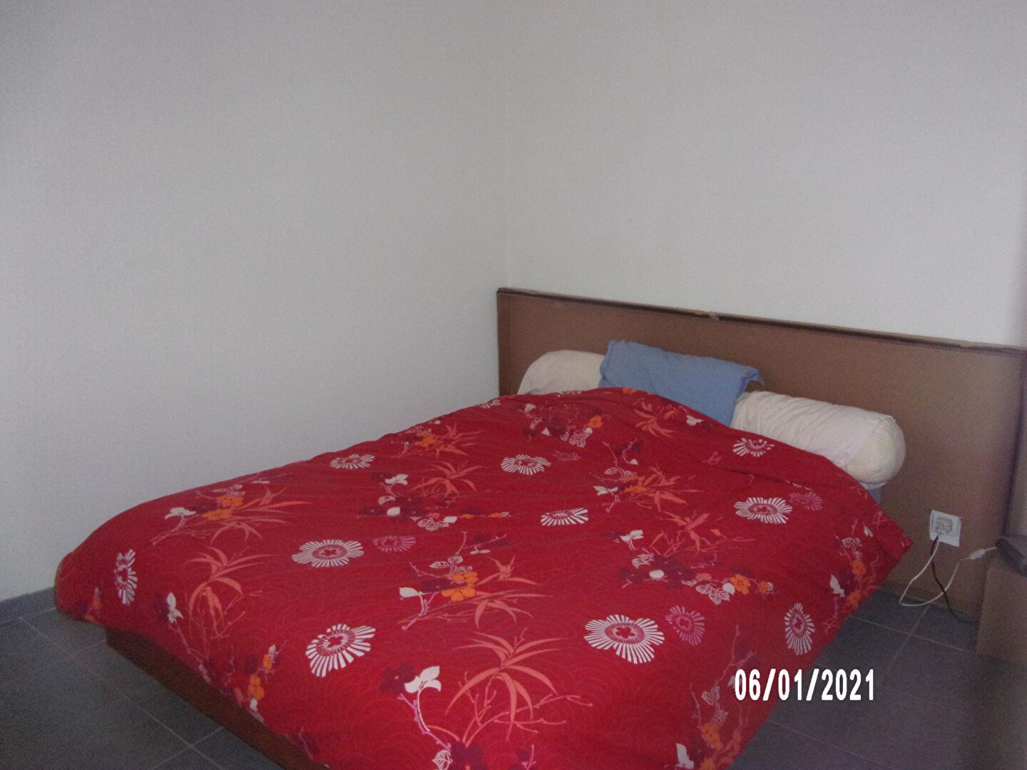 Appartement à louer, 39m², Garons