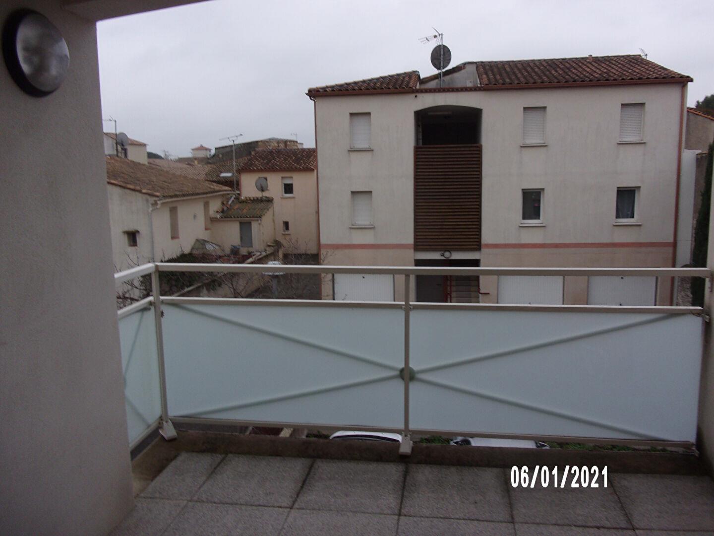 Appartement à louer, 39m², Garons