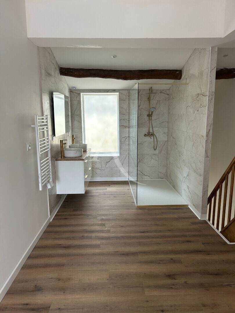 Appartement à louer, 39m², Bords