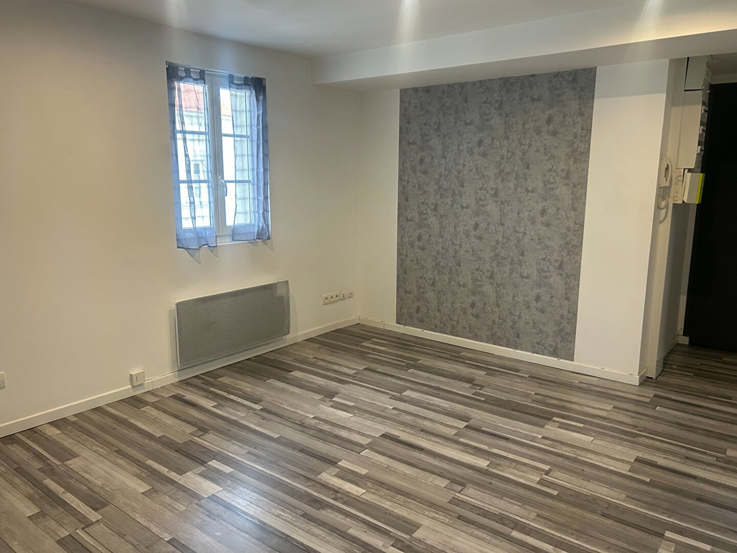 Appartement à louer, 43m², Rochefort