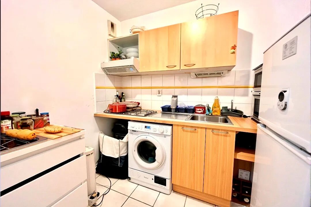 Appartement à louer, 40m², Mèze