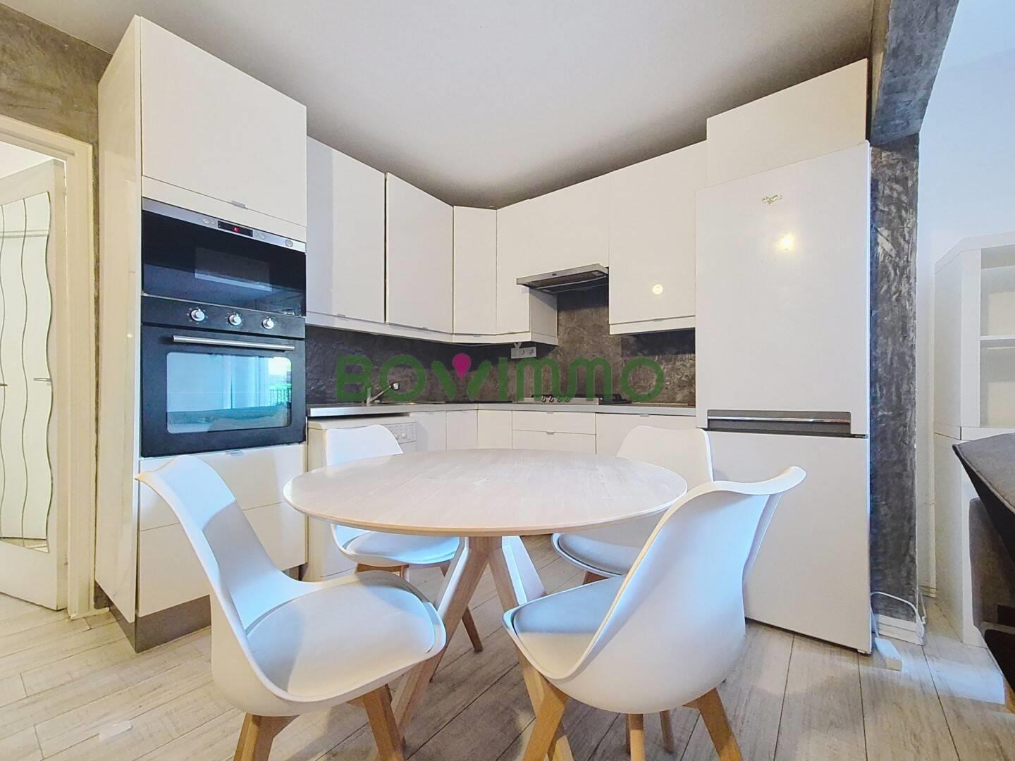 Appartement à louer, 46m², Paris 20ème