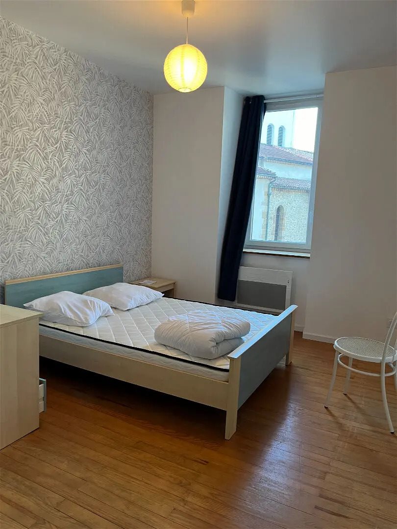 Appartement à louer, 67m², Lavelanet