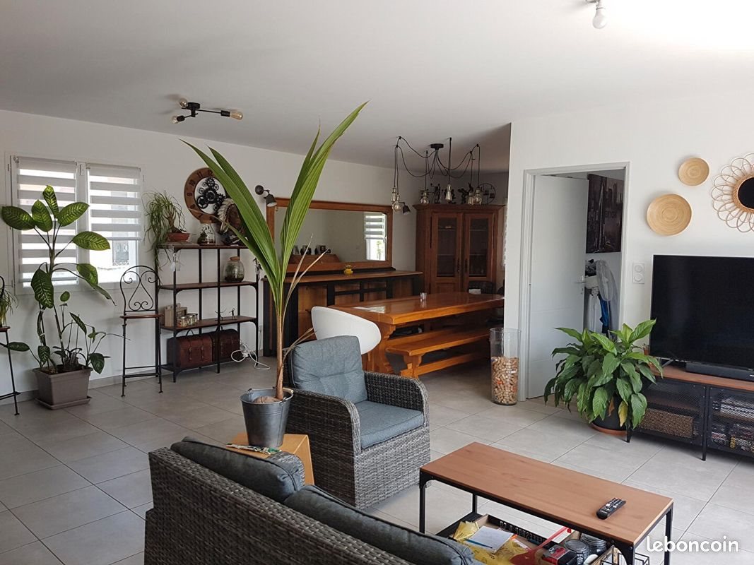 Maison à louer, 99m², Saint-Jean-de-Verges