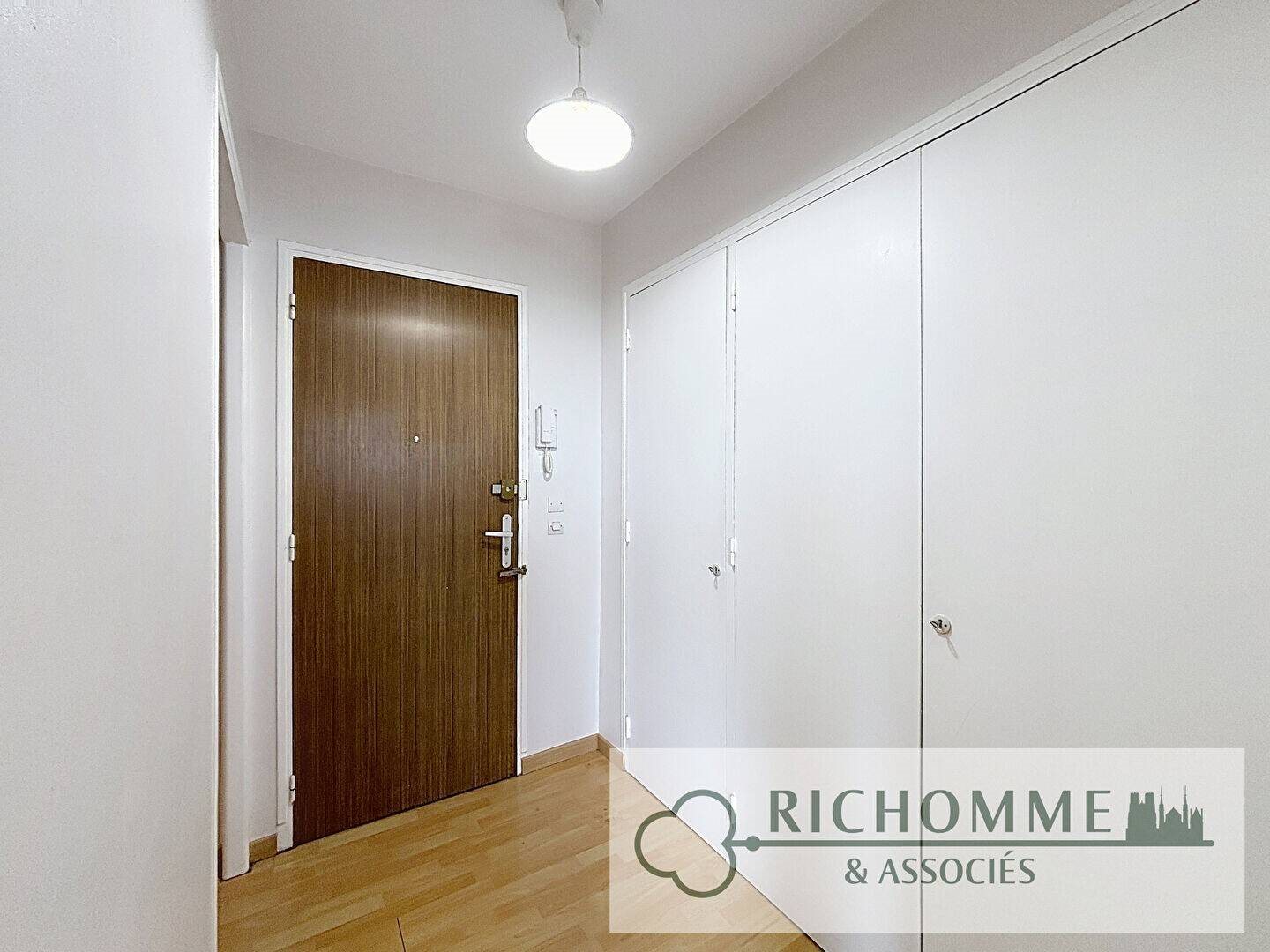 Appartement à vendre, 37m², Reims