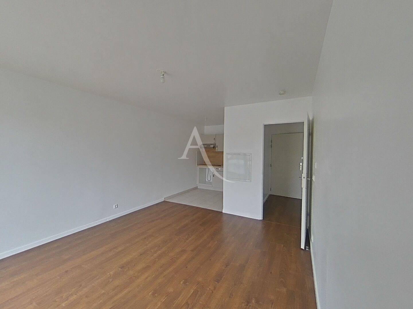 Appartement à louer, 27m², Pomponne
