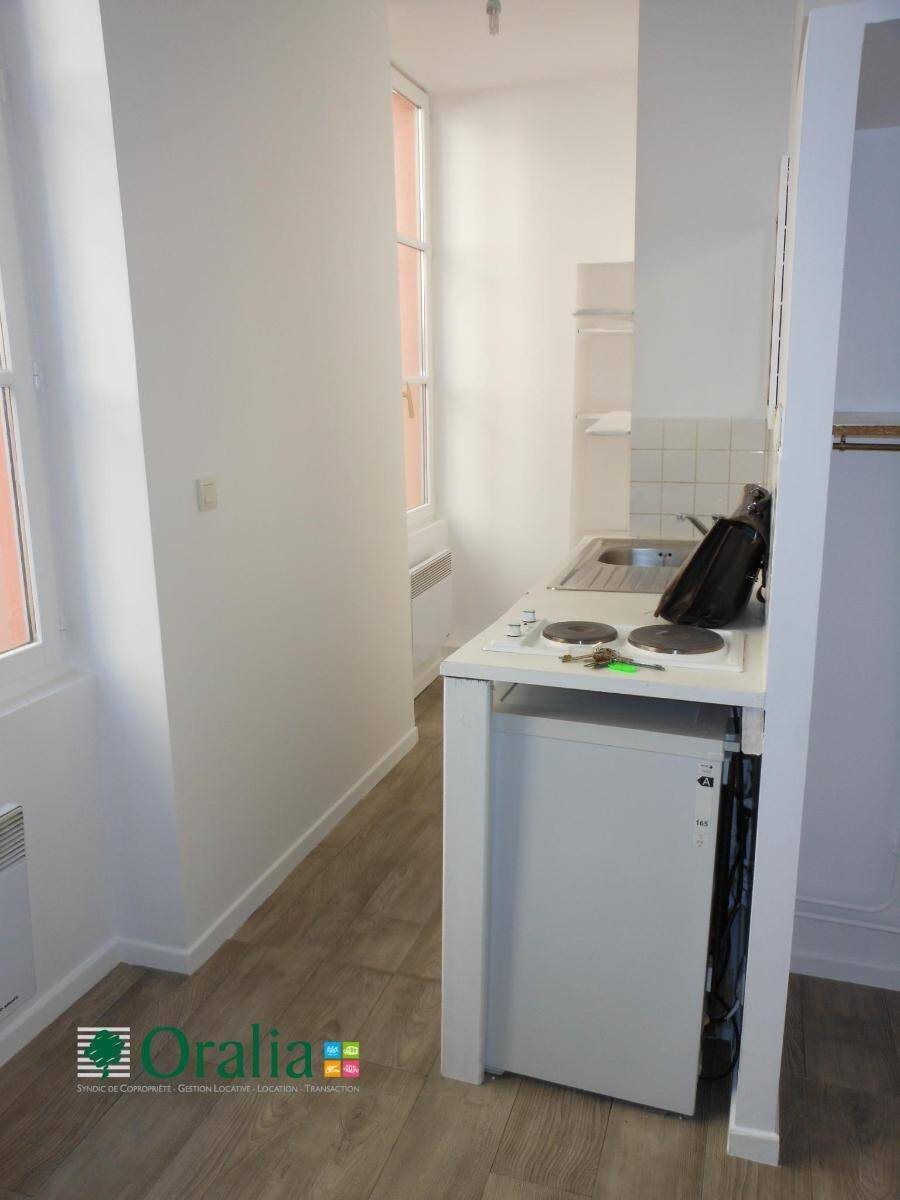 Appartement à louer, 16m², Lyon 9ème