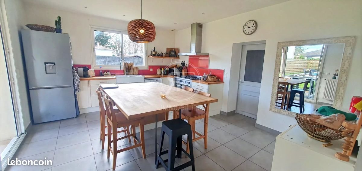 Maison à vendre, 160m², Lalande-de-Pomerol