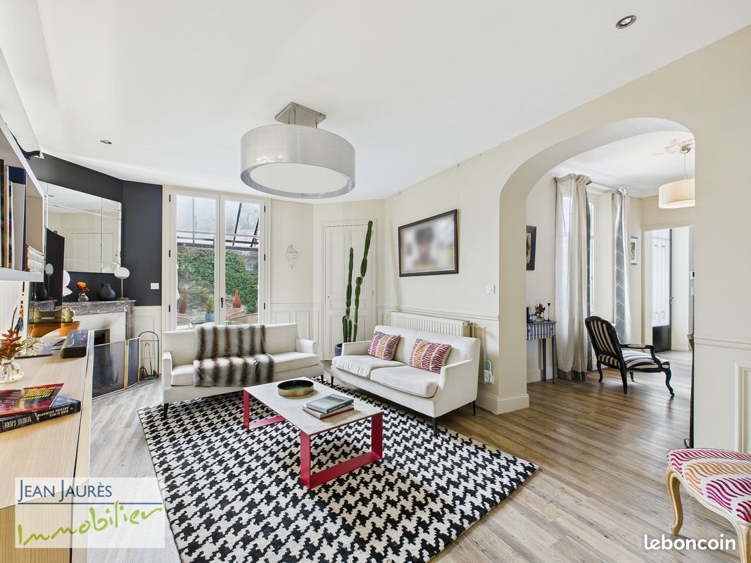 Maison à vendre, 227m², Sainte-Savine