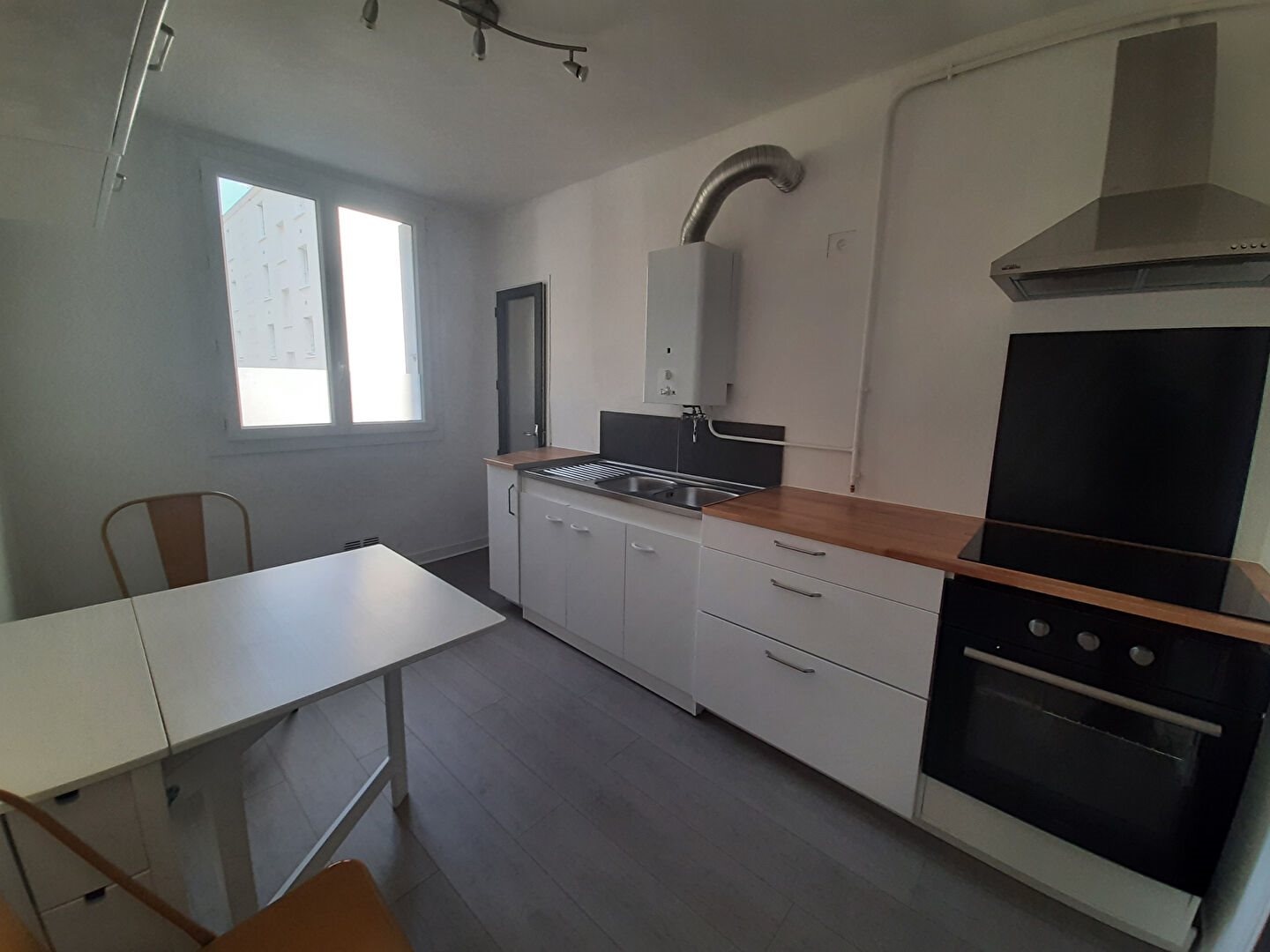 Appartement à louer, 45m², Saint-Sébastien-sur-Loire
