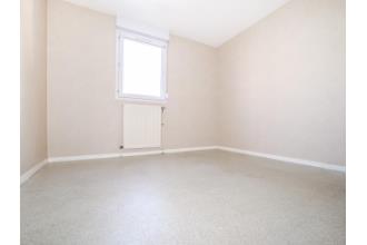 Appartement à louer, 83m², Autun