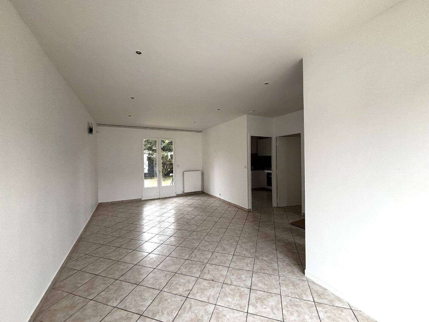 Maison à louer, 74m², Nemours