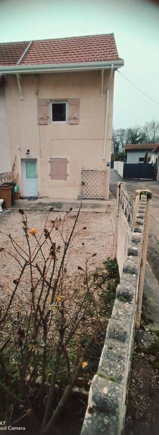 Maison à louer, 45m², Saint-Romain-de-Jalionas