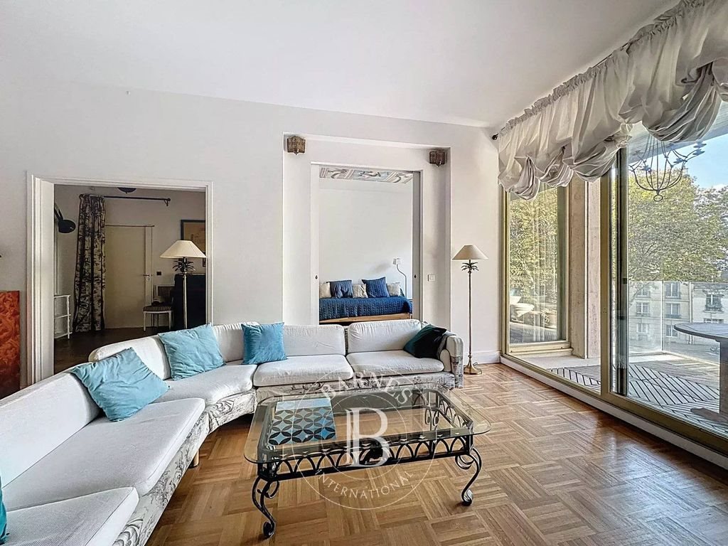 Appartement à louer, 97m², Paris 7ème