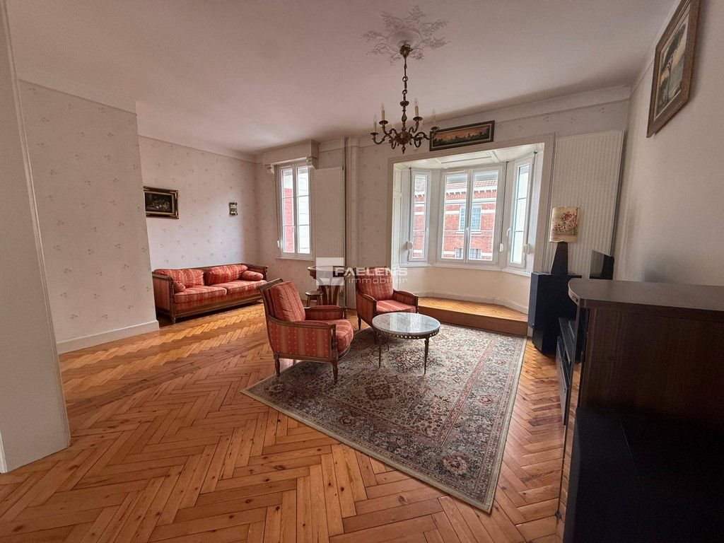 Maison à louer, 151m², Lille