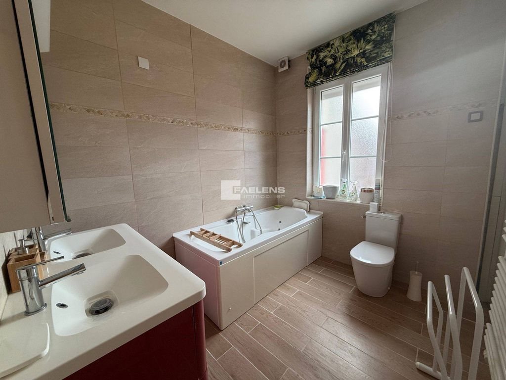 Maison à louer, 151m², Lille