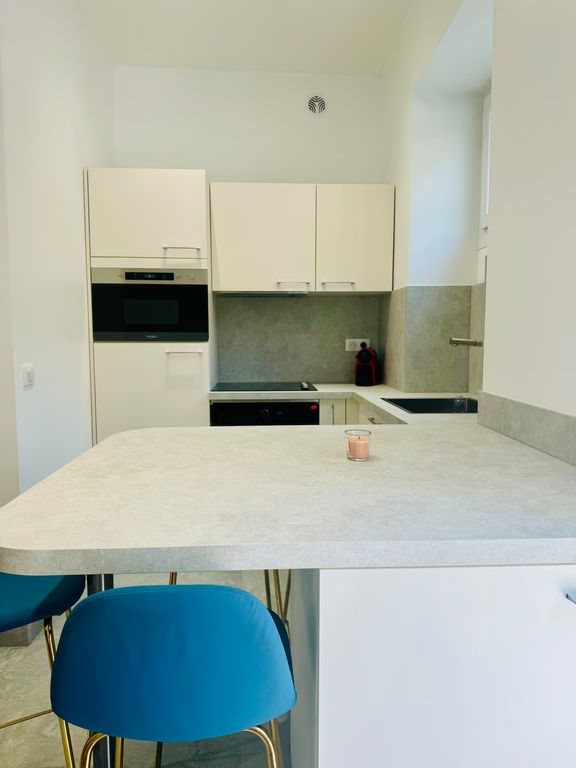 Appartement à louer, 40m², Beaulieu-sur-Mer