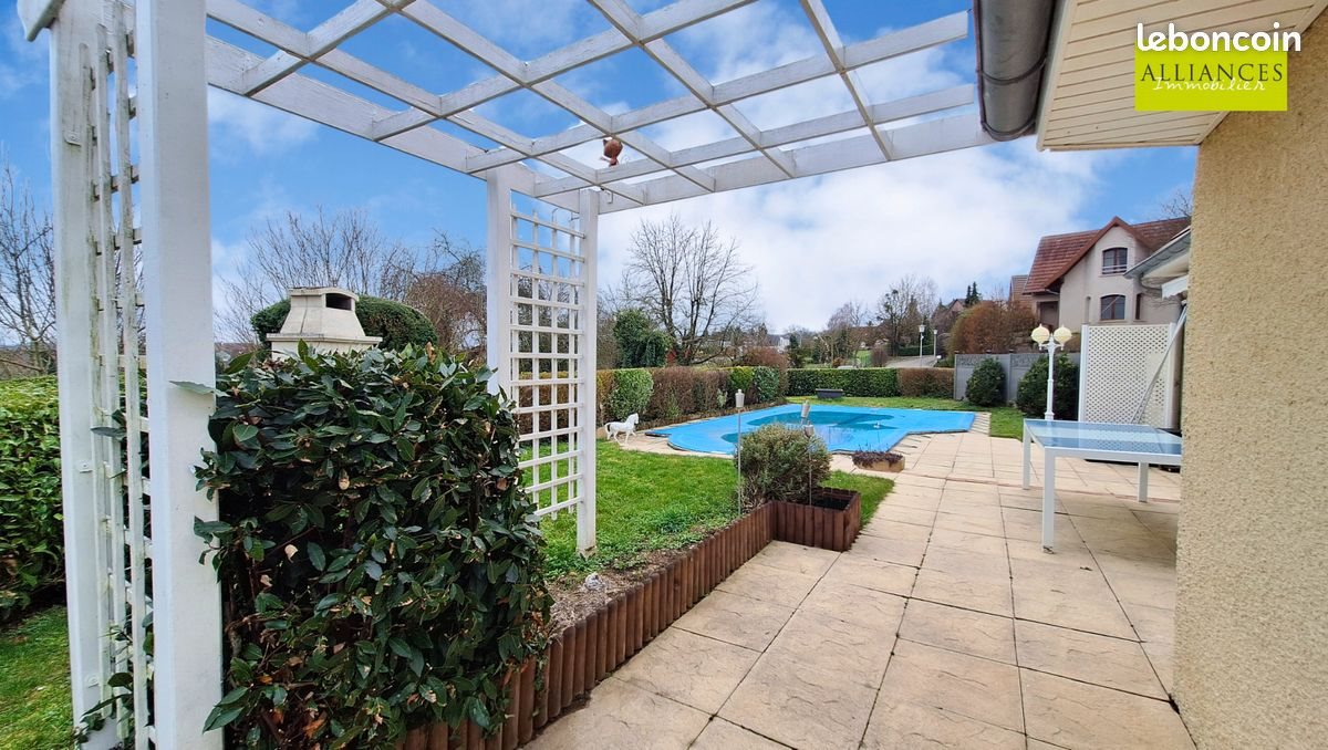 Maison à vendre, 130m², Eschentzwiller