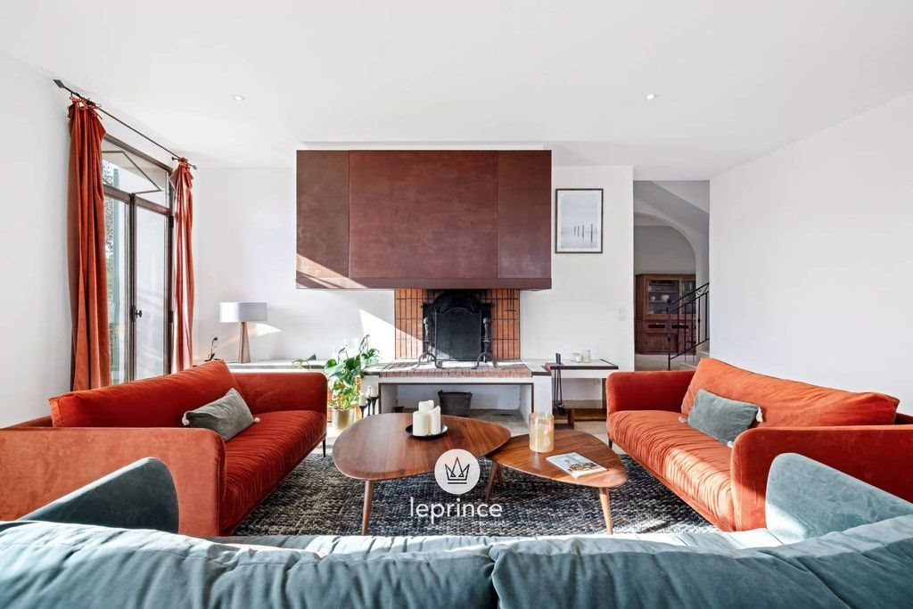 Maison à louer, 264m², Nice