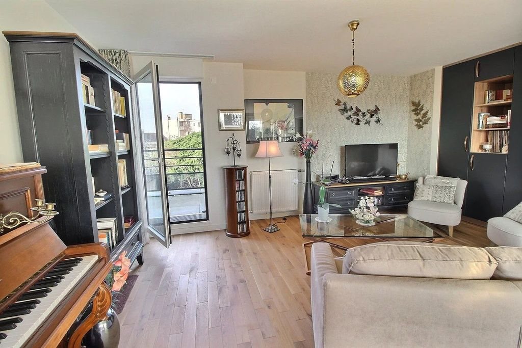 Appartement à vendre, 98m², Saint-Maur-des-Fossés