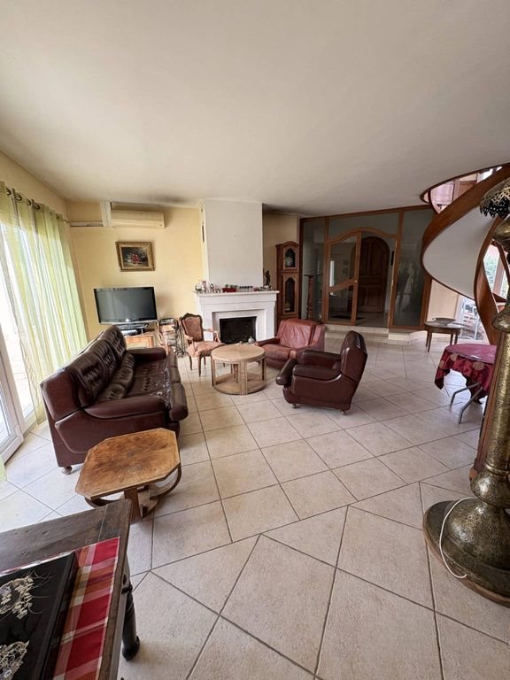 Maison à vendre, 305m², Saint-Jean-en-Royans