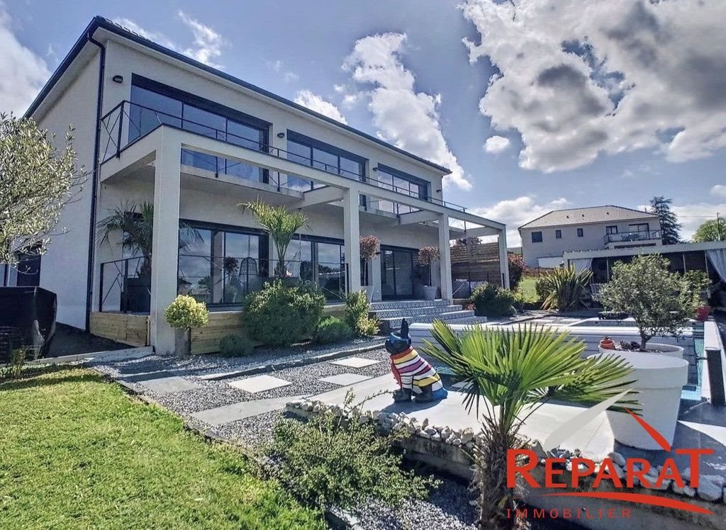 Maison à vendre, 182m², Ussac