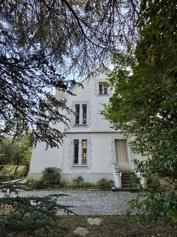 Maison à louer, 181m², Lyon 9ème