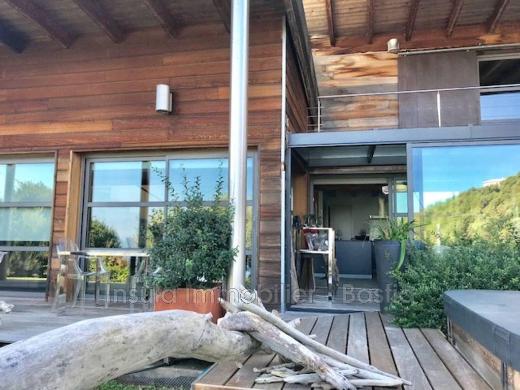 Maison à louer, 190m², Bastia