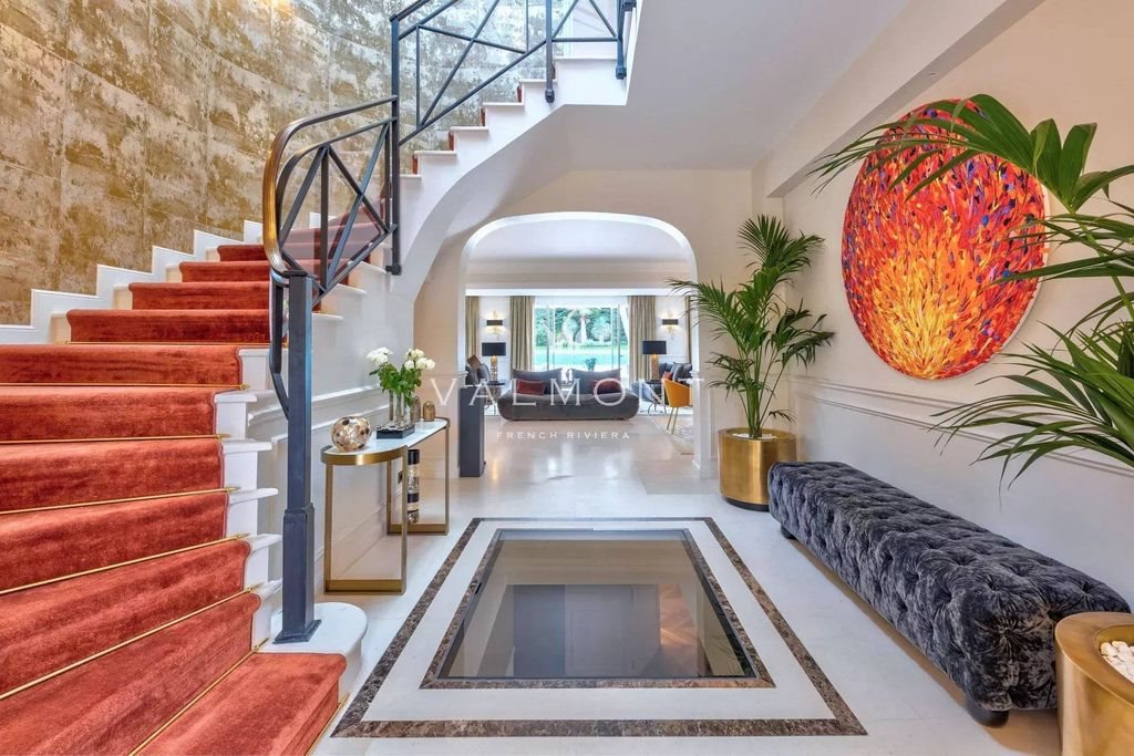 Maison à louer, 435m², Roquebrune-Cap-Martin