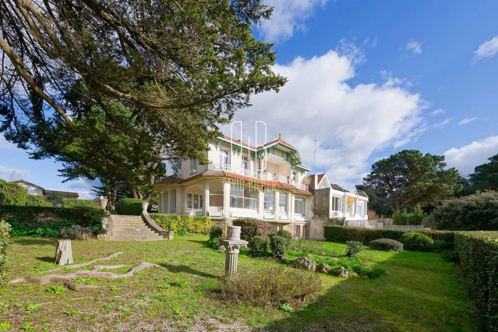 Maison à vendre, 270m², Pornic