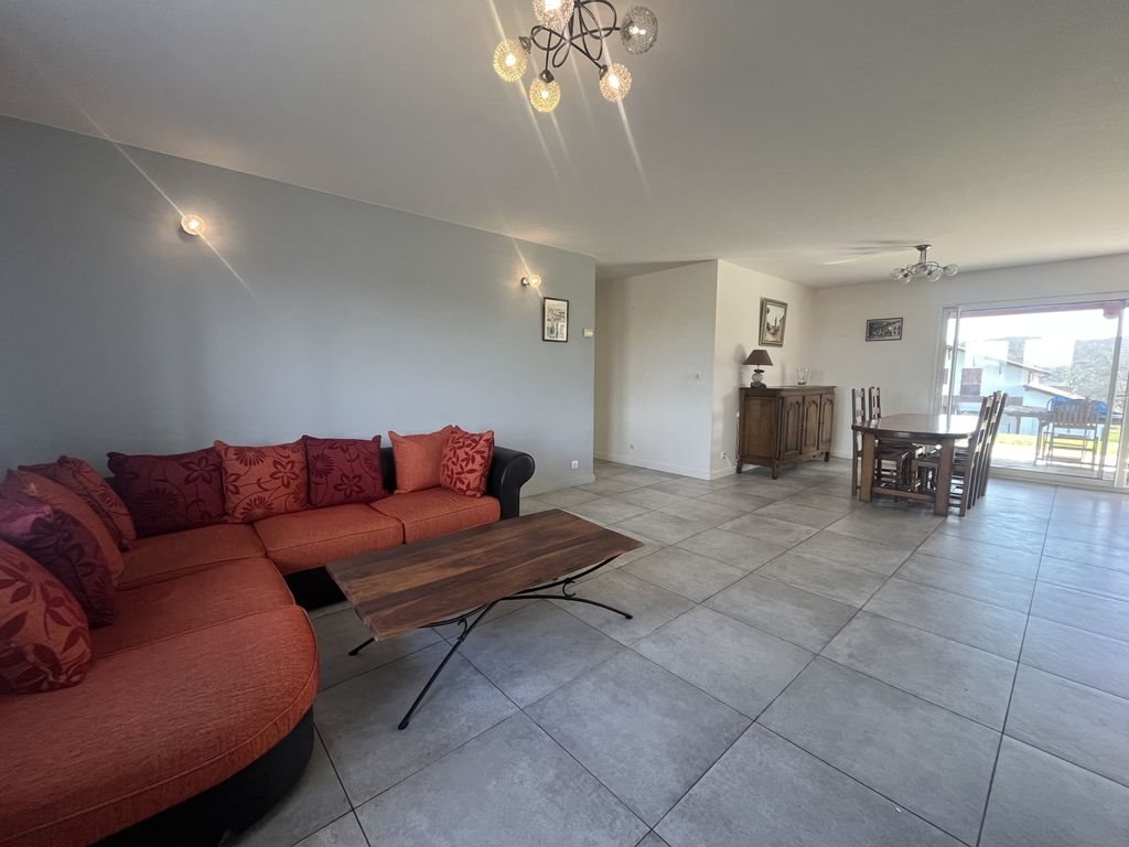 Maison à vendre, 101m², Hasparren