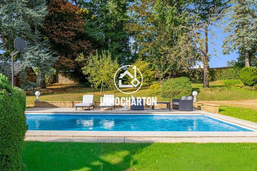 Maison à vendre, 220m², Saint-Pavace