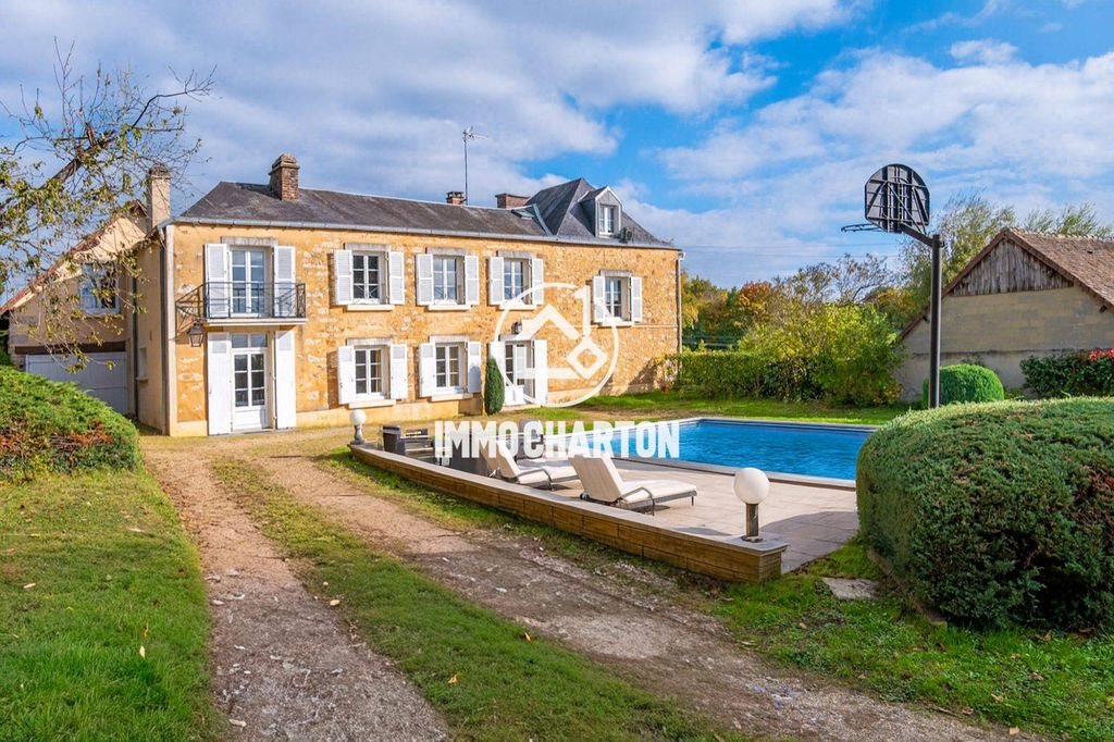 Maison à vendre, 220m², Saint-Pavace