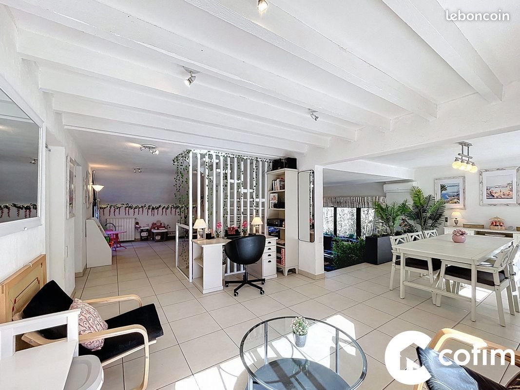 Maison à vendre, 218m², Jurançon