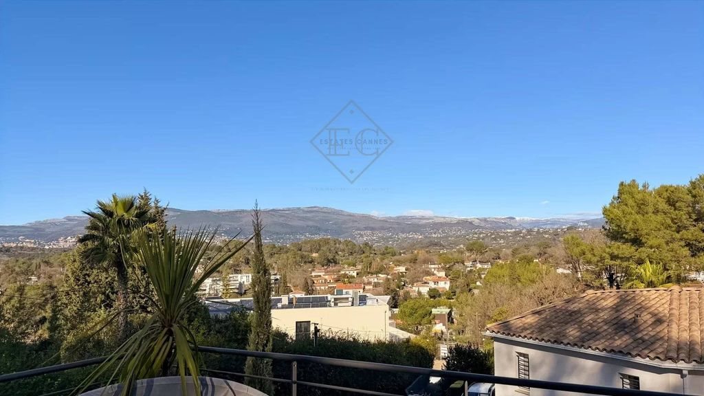 Maison à louer, 170m², Mougins