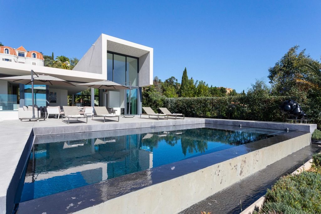 Maison à louer, 190m², Vallauris