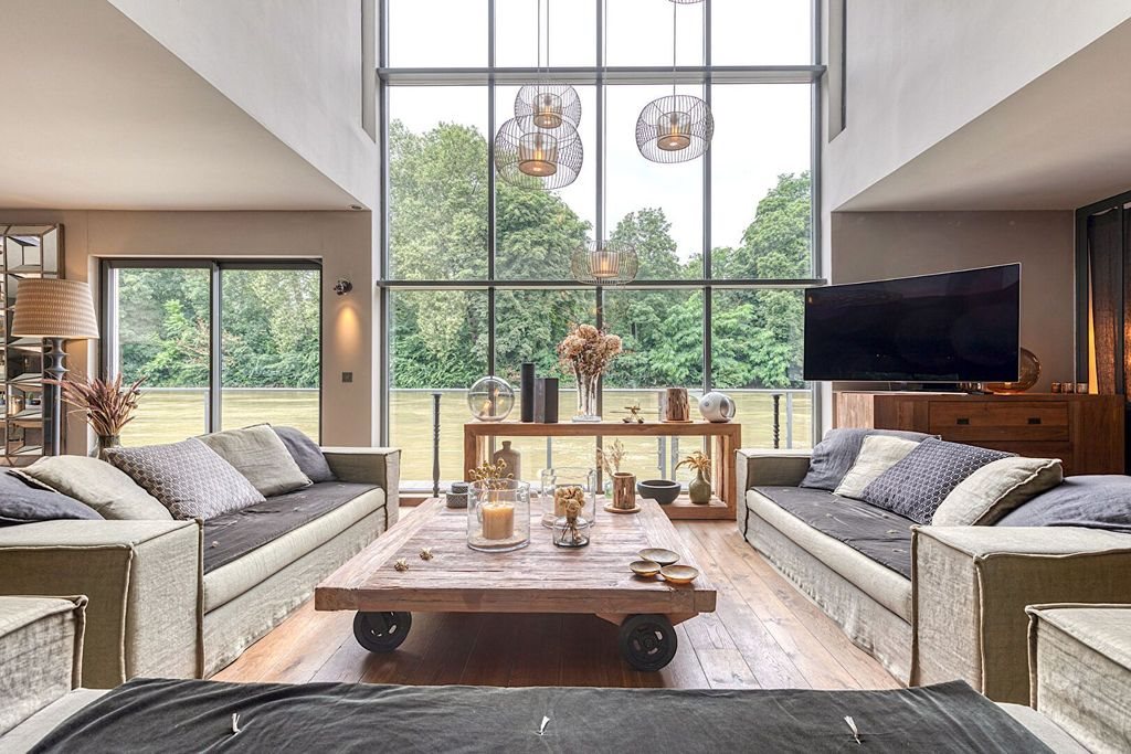 Maison à louer, 245m², Neuilly-sur-Seine