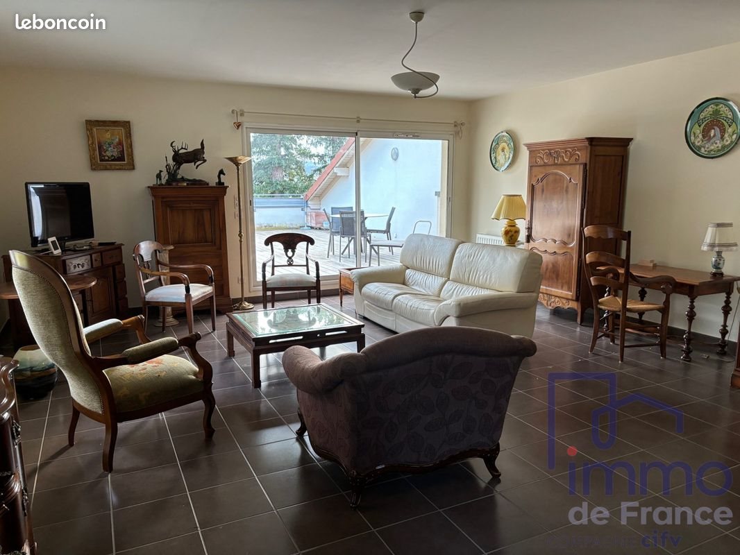 Appartement à vendre, 115m², Saint-Just-Saint-Rambert