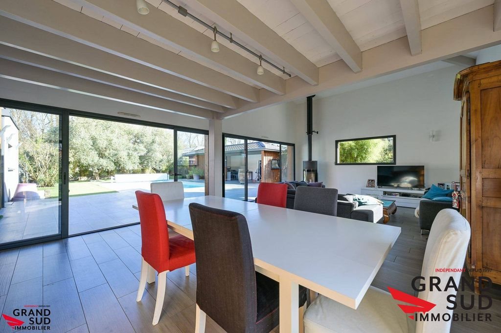 Maison à vendre, 189m², Léognan