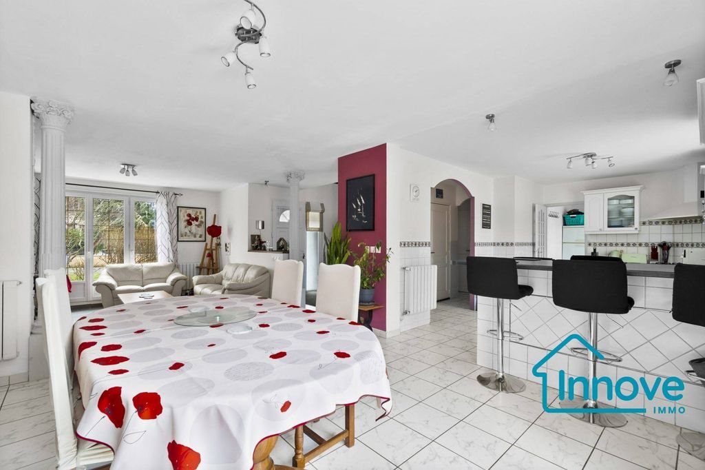 Maison à vendre, 141m², Les Essarts-le-Roi