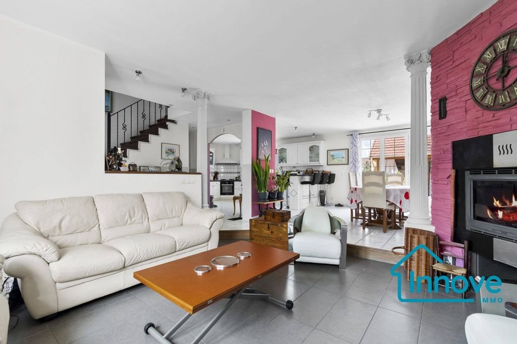 Maison à vendre, 141m², Les Essarts-le-Roi