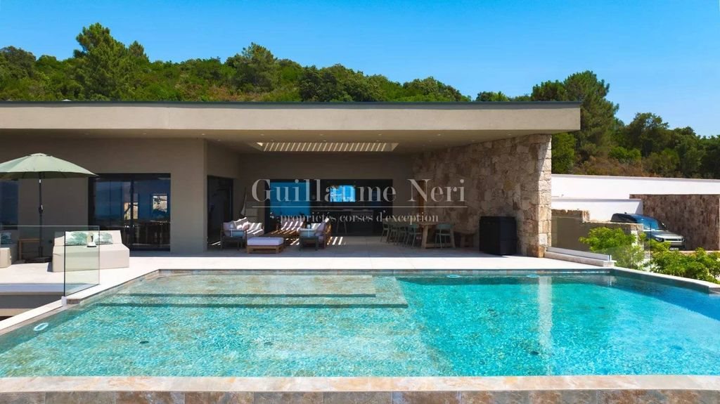 Maison à louer, 400m², Albitreccia